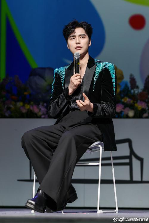 阿云嘎是什么唱法_草原民歌到音乐剧的闪耀之路