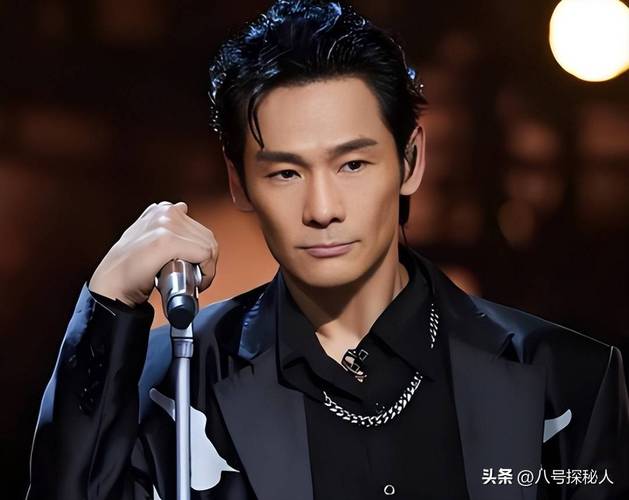 杜德伟唱功真的很好吗_华语乐坛唱功顶尖的完美情人